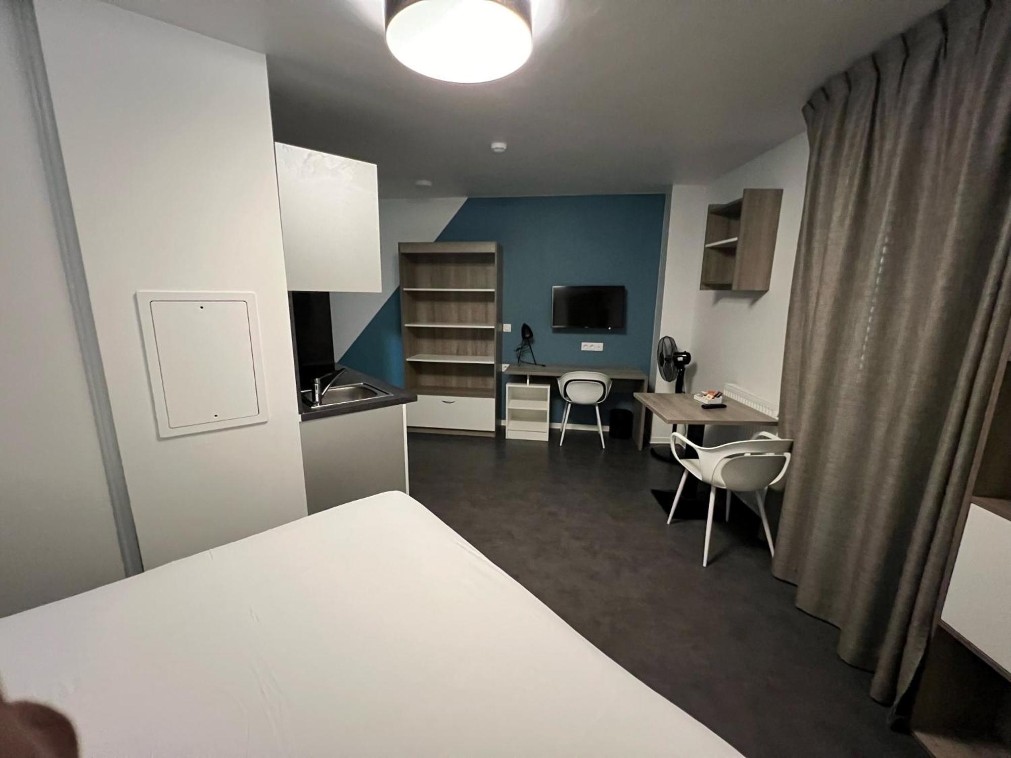 All Suites Appart Hotel Massy Palaiseau Exteriér fotografie